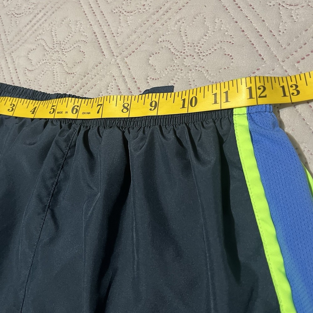 Nike Running Shorts Womens Navy Blue Dri-FIT Tempo Neon Trim Size M - Picture 5 of 7